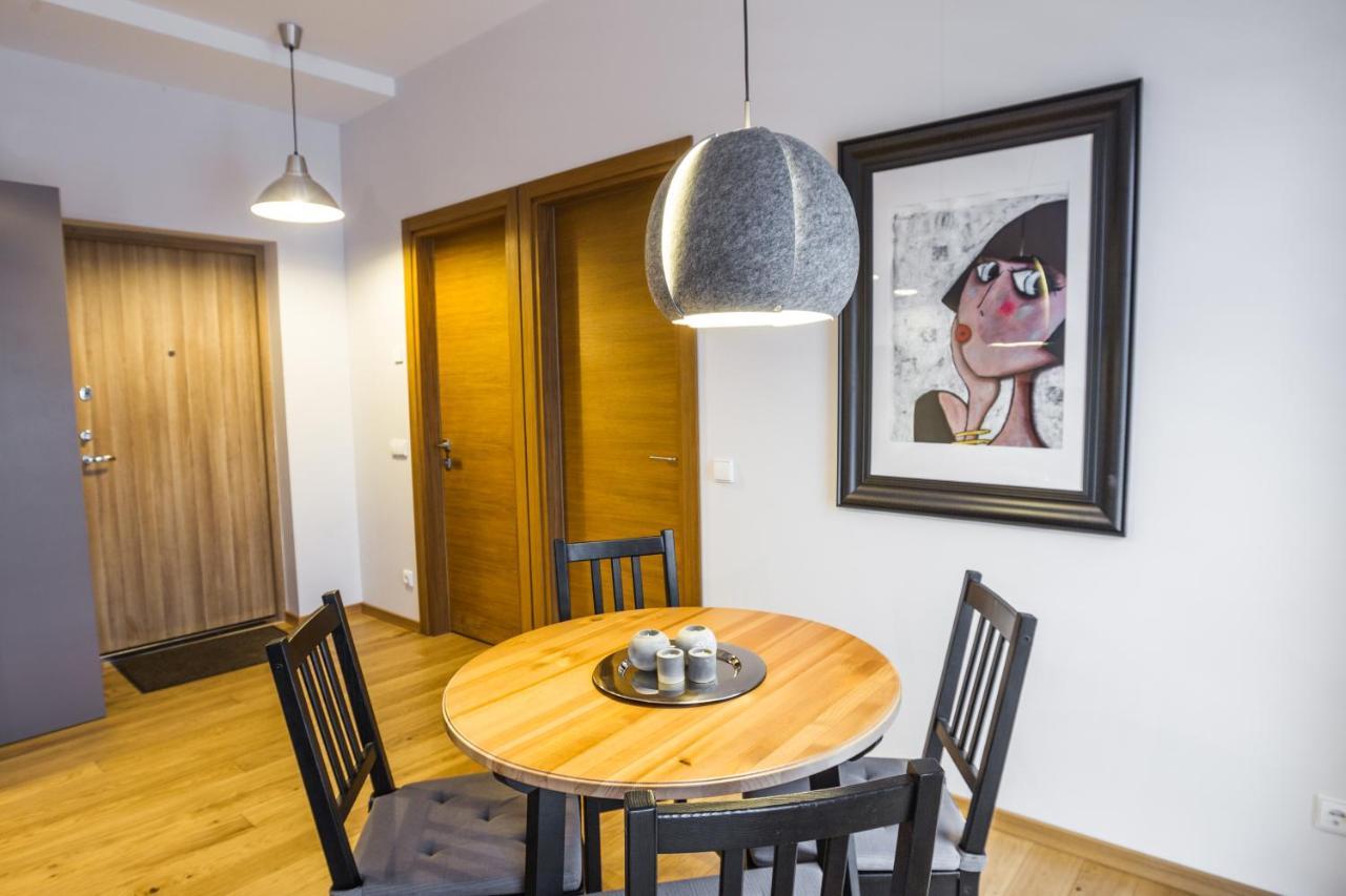 Stylish 1Bd Apartment In Old Town By Hostlovers Kaunas Exterior foto